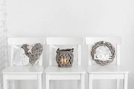 Come arredare il portico in stile shabby chic