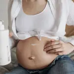 Smagliature in gravidanza: rimedi naturali efficaci