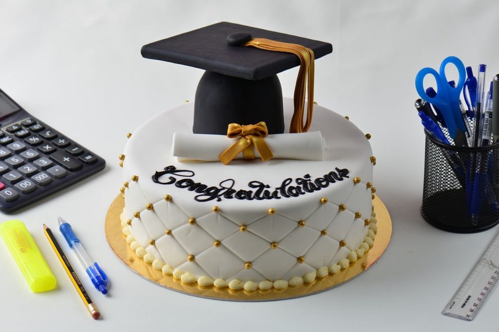 Prendere La Laurea Min